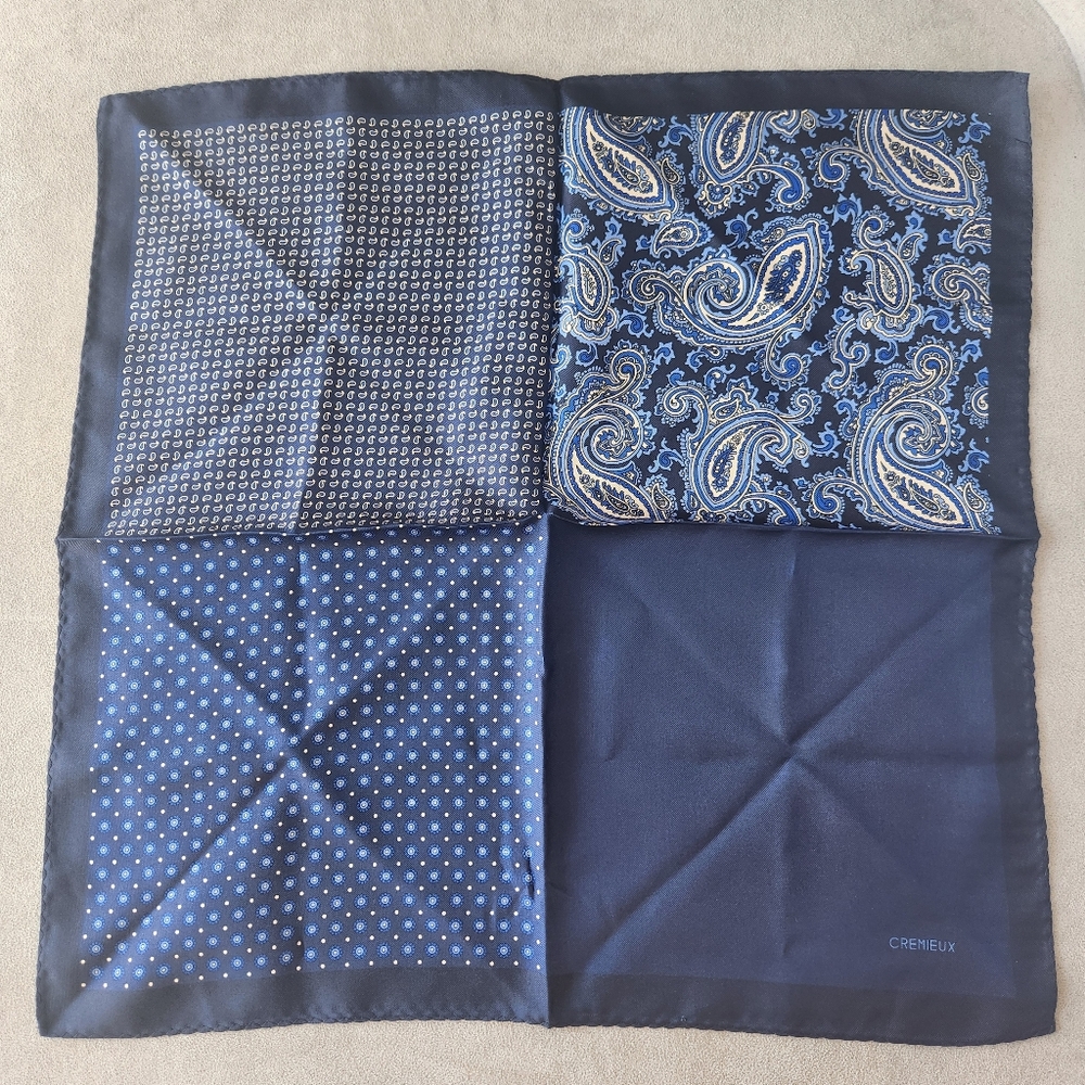 Cremieux Pocket Square 4 Panels Blue Paisley 100% Silk Foulard Pochette New $35 - Picture 2 of 11